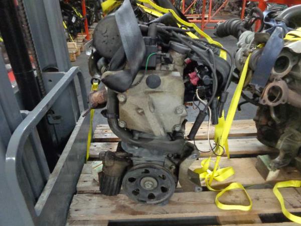 MOTEUR RENAULT 1.2 ESSENCE CODE D7FB700 - Vue 2